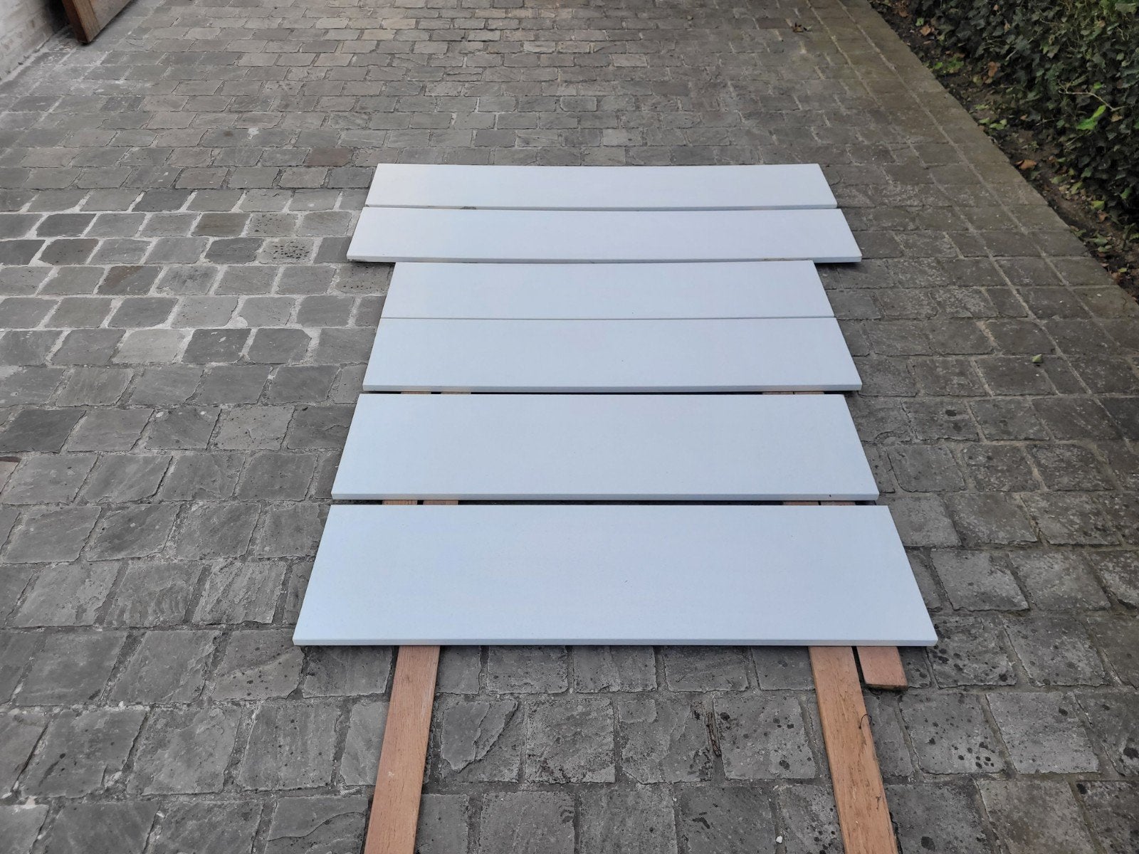 Kwartscomposiet vensterbanken wit, Doe-het-zelf en Bouw, Ophalen, Overige typen, Zo goed als nieuw, 20 tot 40 cm