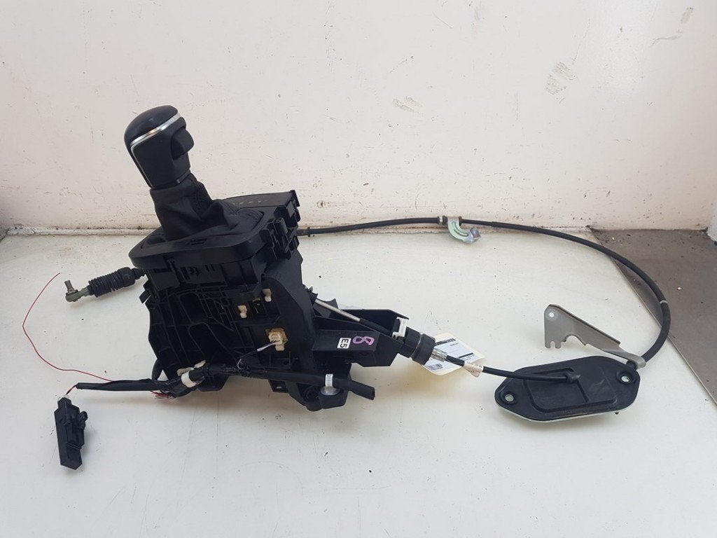 AUTOMAAT POOK ABS Yaris Cross (PB1 / PJ1) (|33560F4050|), Dhr. J. Ham, Gebruikt, Administratie@autoham.nl, Toyota