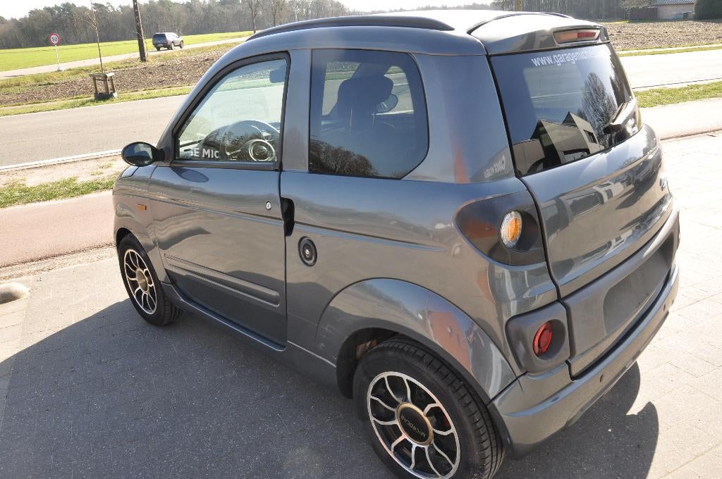 Microcar MG0, Autos, Argent ou Gris, Achat, Entreprise, 2 cylindres