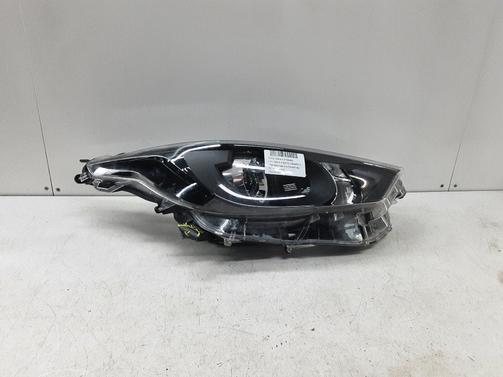 PHARE / OPTIQUE AVANT DROIT Yaris IV (P21 / PA1 / PH1), Kundenbetreuung@toyota.de, Toyota, Utilisé, Toyota-Allee 2
50858  Köln, DE