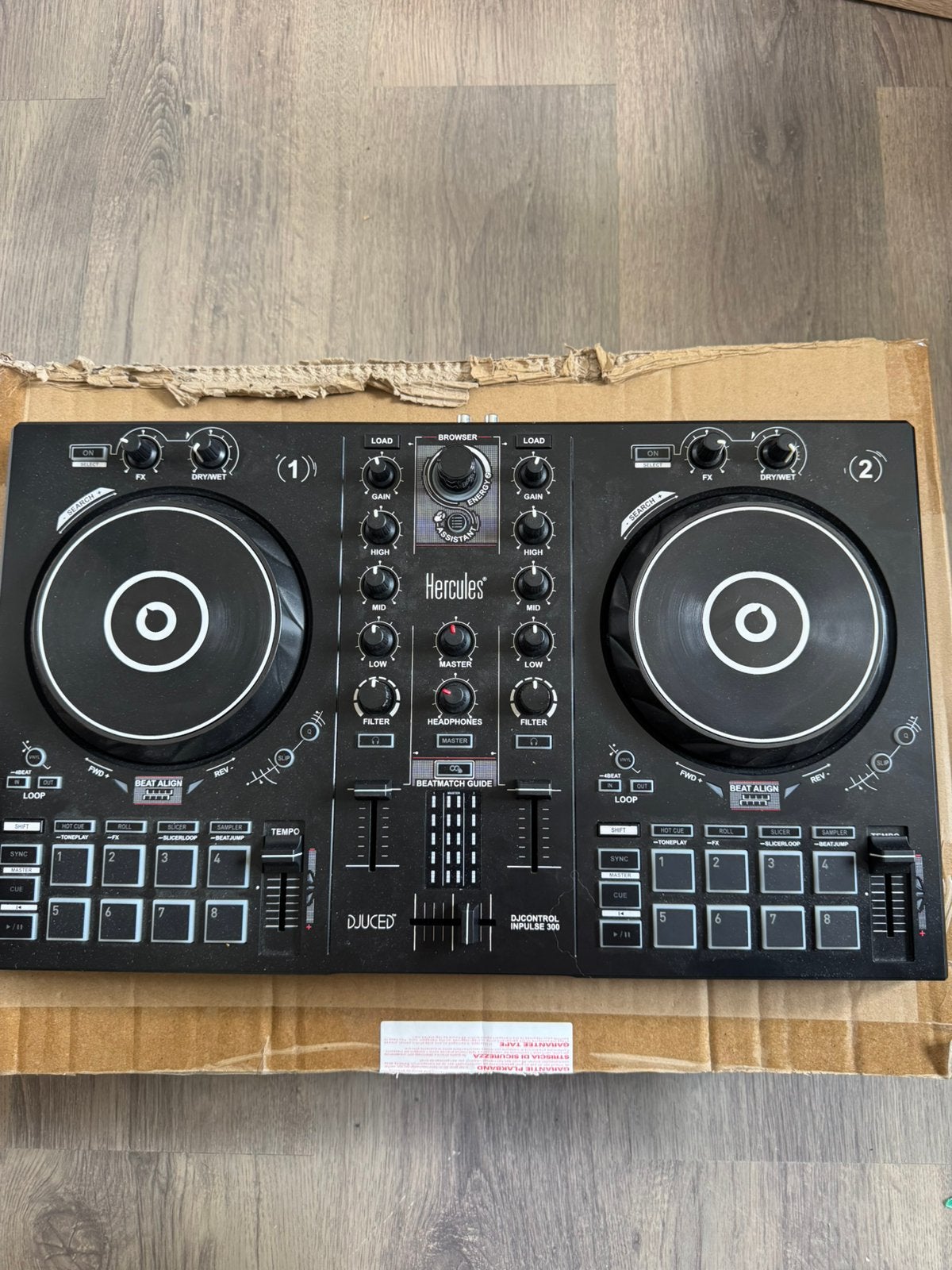 Hercelus impulse 300 dj controller, Muziek en Instrumenten, Ophalen, Zo goed als nieuw