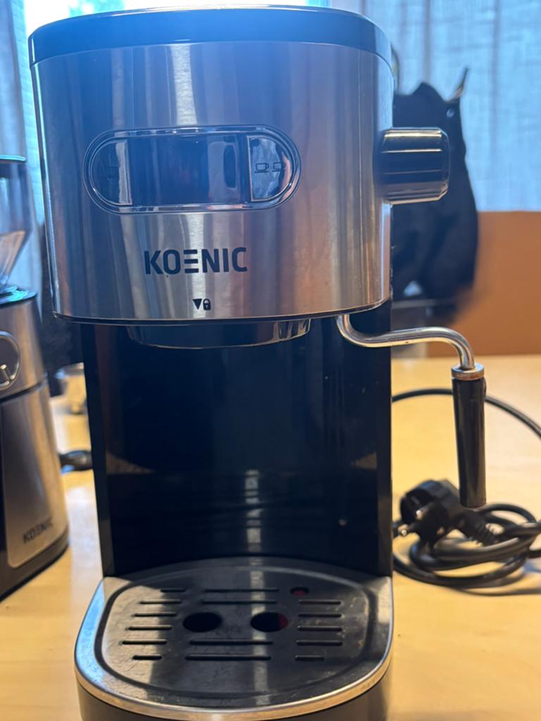 Machine à café professionnelle et set, Electroménager, Réservoir d'eau amovible, Autres types, 2 à 4 tasses, Comme neuf