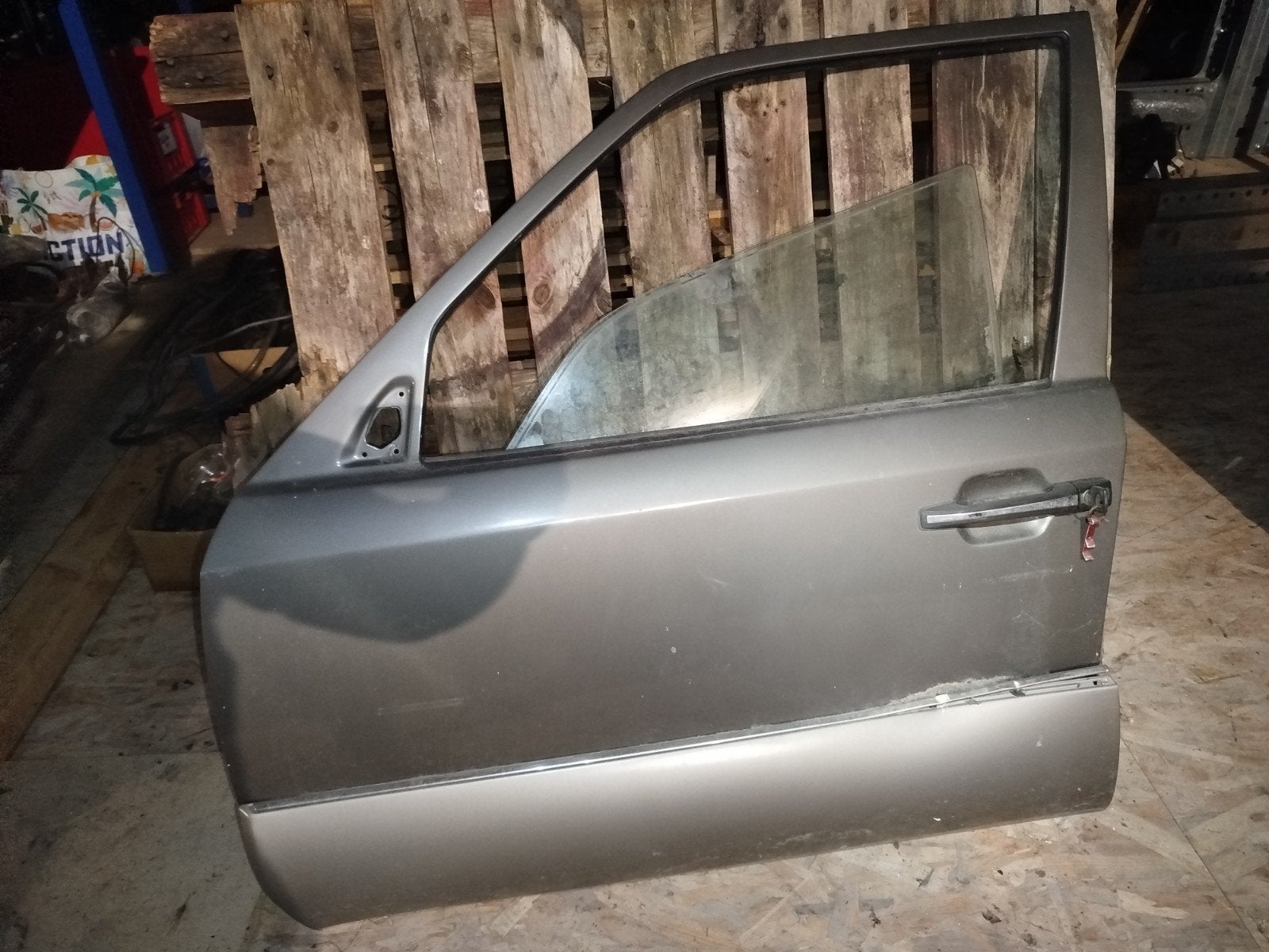 mercedes w124 linker voordeur, Ophalen