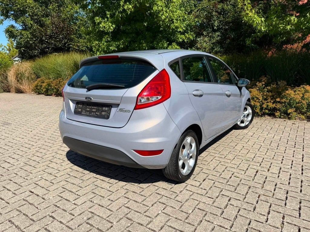 Ford Fiesta 1.4 - 2013/223.000km/Euro 5- Manueel, Auto's, Ford, Stof, Bedrijf, Fiësta, Zilver of Grijs