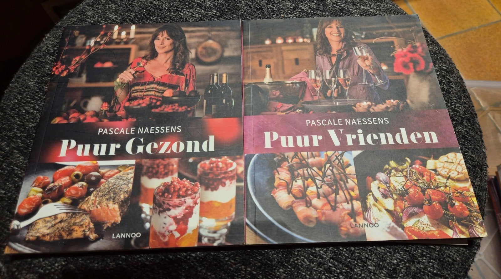 2 Kookboeken Pascale Naessens -Puur Genot & Puur Vrienden, Boeken, Ophalen of Verzenden, Zo goed als nieuw, Pascale Naessens, Gezond koken
