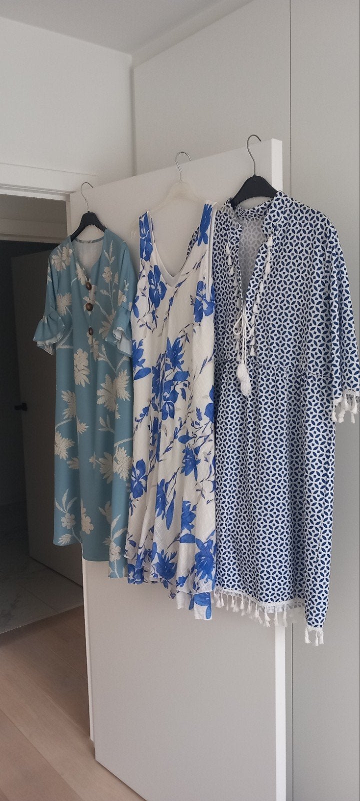 3 mooie dames kleedjes. MOET WEG, Kleding | Dames, Jurken, Ophalen of Verzenden, Nieuw, Blauw, Knielengte