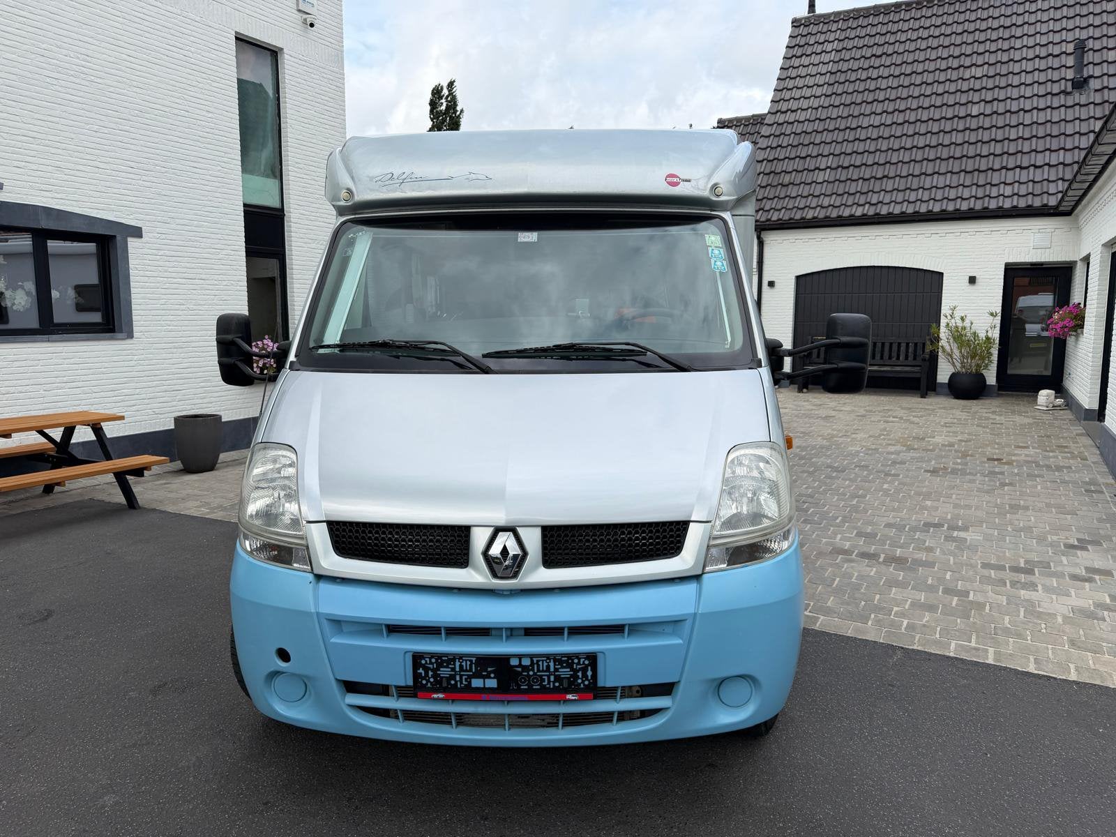 Renault Master Burstner Delfin T695, Caravanes & Camping, Jusqu'à 4, Boîte manuelle, Douche, Diesel