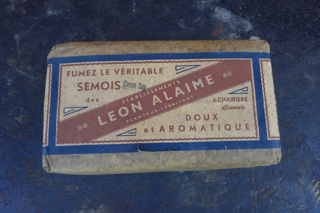 Collection de la Semois jamais ouvert-contenu d'origine, Collections, Articles de fumeurs, Briquets & Boîtes d'allumettes, Enlèvement
