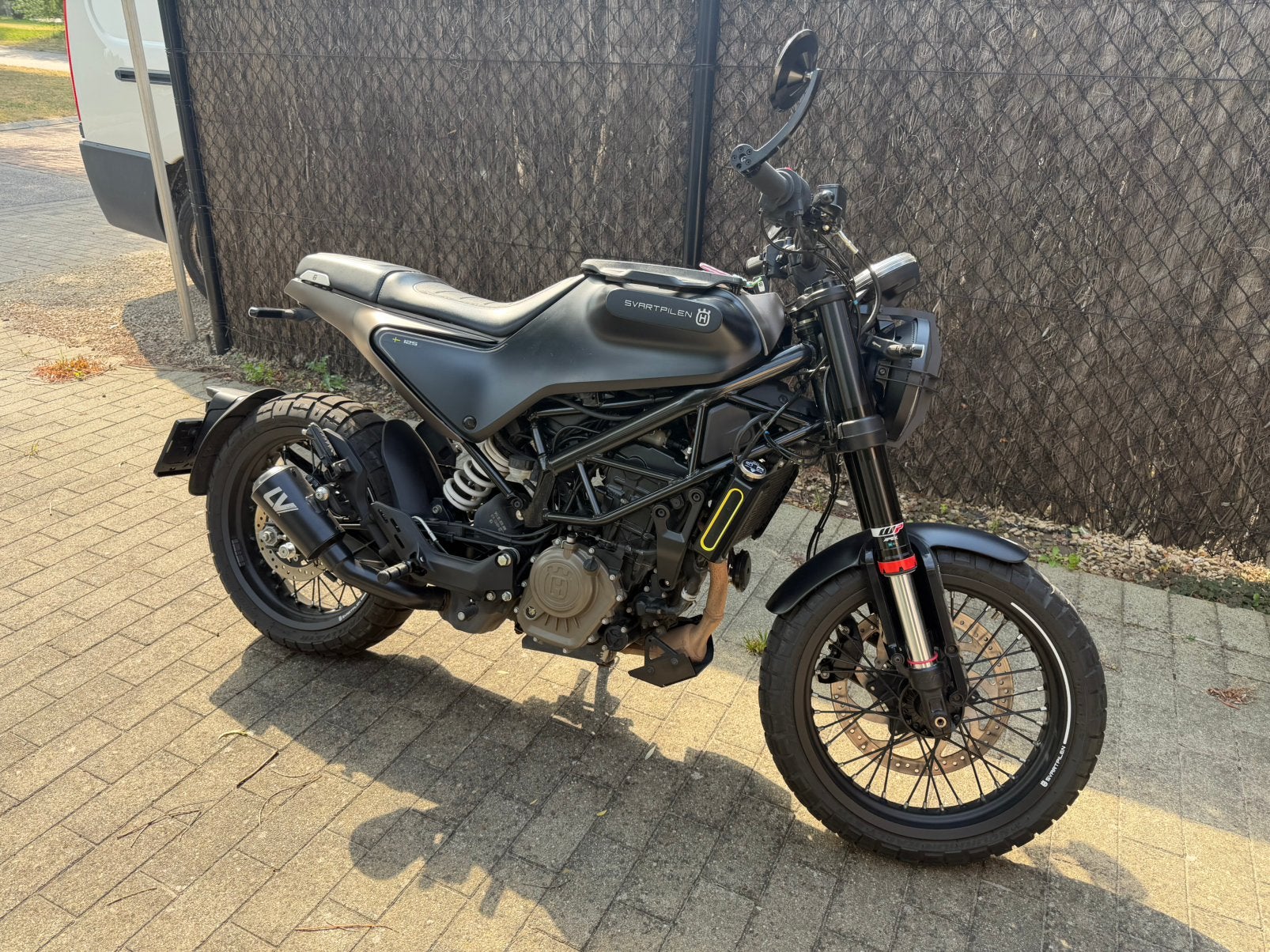 Husqvarna Svartpilen 125, Gebruikt, Particulier, 125 cc, Handgeschakeld
