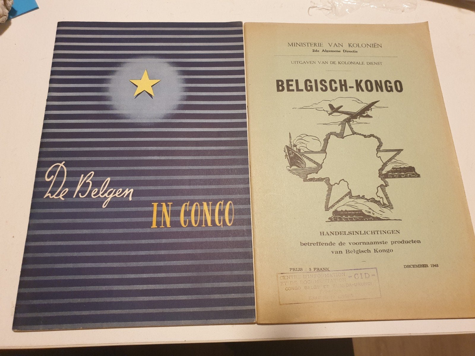 2 x Congoboek De Belgen in Congo & Handelsinlichtingen 1948, Ophalen of Verzenden, Zo goed als nieuw
