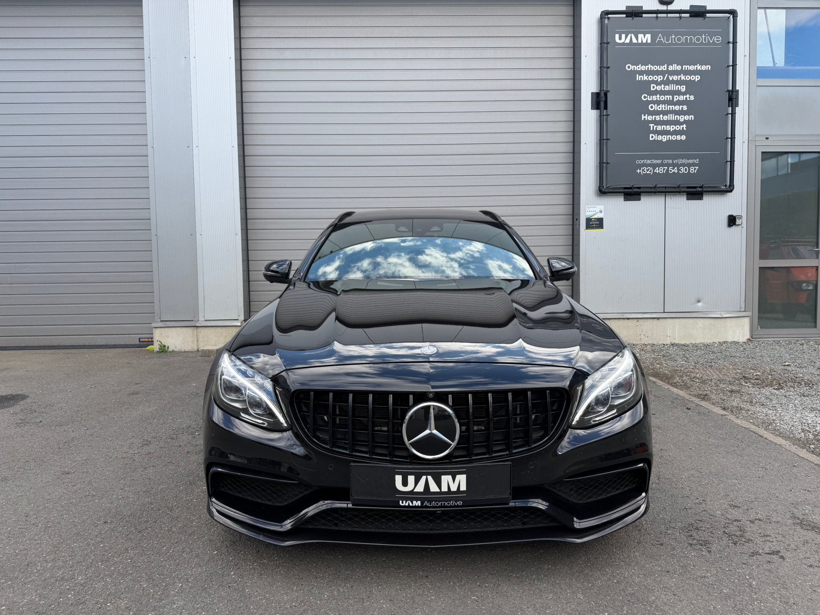 Mercedes C63 AMG - PANO - burmester - sportuitlaat - LV, Auto's, Automaat, Zwart, Leder, Bedrijf