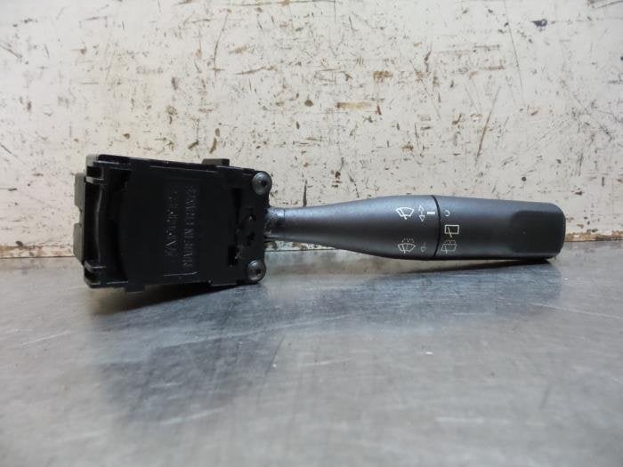 Commutateur essuie-glace d'un Peugeot 106 (106 96-), Autos : Pièces & Accessoires, -, 3 mois de garantie, Utilisé, -