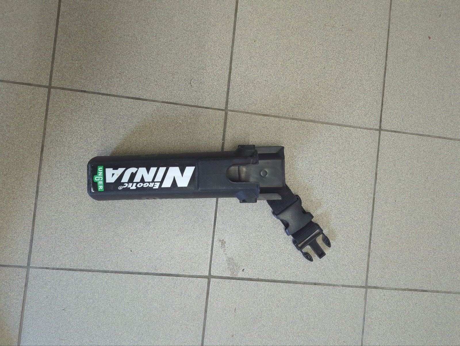Unger ninja belt, Enlèvement