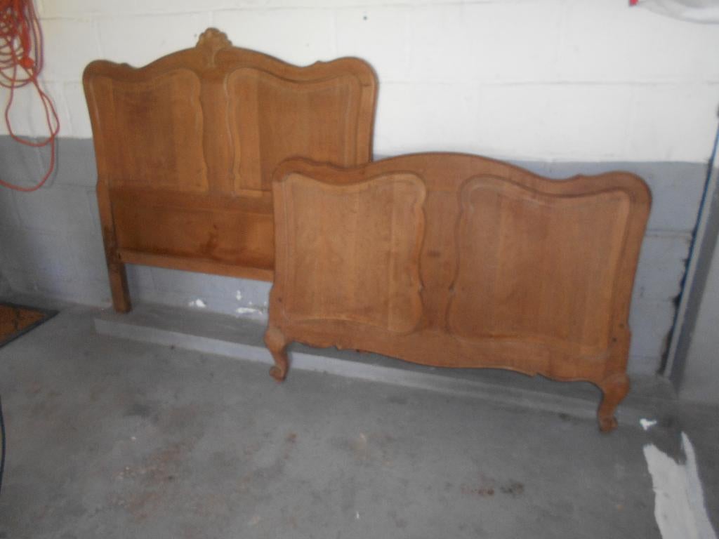 ancienne tete et pied de lit en chene  largeur 107 cm, 100 cm, Brun, Enlèvement, Utilisé