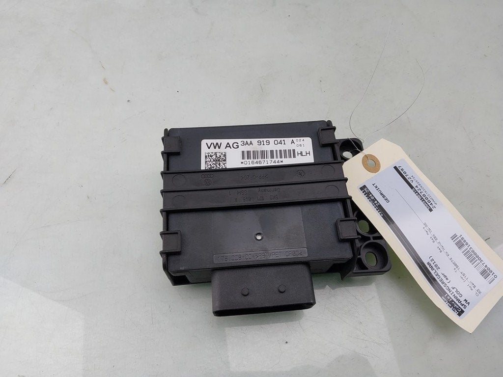 REGULATEUR DE TENSION Golf VI Cabrio (1K) (|3AA919041A|), Dhr. J. Ham, Volkswagen, Administratie@autoham.nl, Utilisé