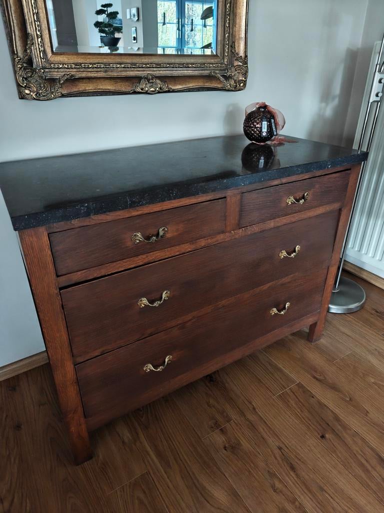 Commode en chêne, commode avec 2 grands tiroirs et 2 petits, Enlèvement