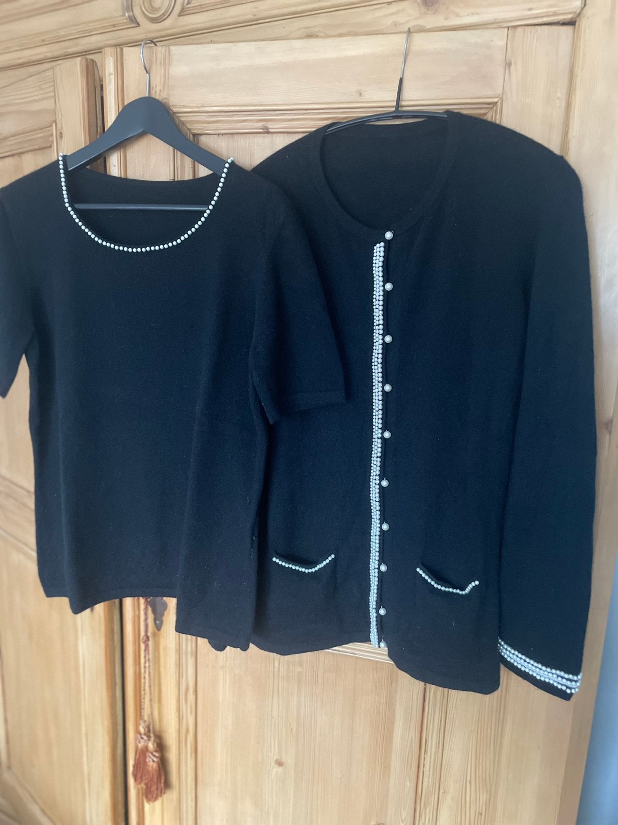 100% Cashmire twîn-set, Zwart, Maat 46/48 (XL) of groter, Ophalen of Verzenden, Korte mouw