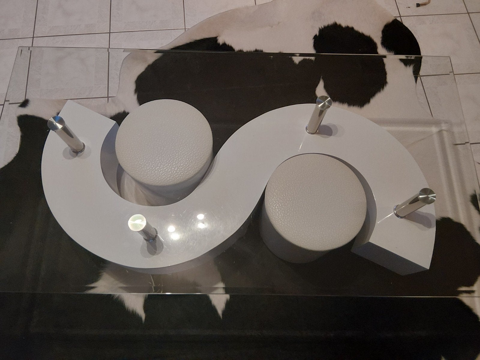 Witte salontafel met gehard glas en 2 poefjes, Maison & Meubles, Enlèvement, Verre