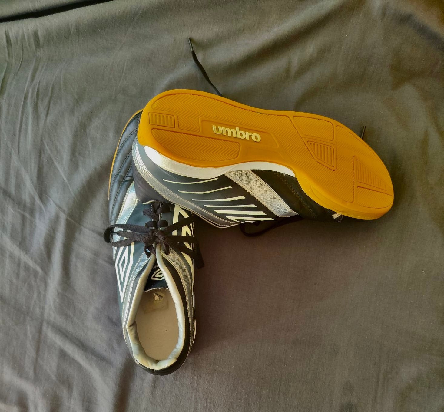 Umbro espadrille 44 hommes, Kleding | Heren, Schoenen, Ophalen, Zwart, Espadrilles of Moccasins, Gedragen