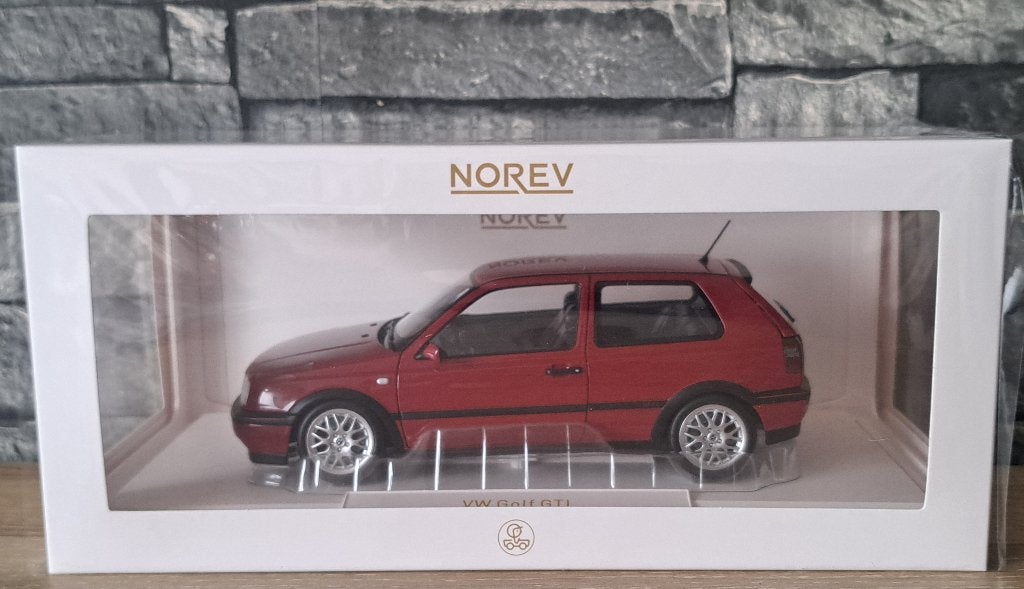 Vw Volkswagen golf 3 GTI 20ème anniversaire Red 1/18éme, Hobby & Loisirs créatifs, Neuf, Enlèvement ou Envoi, Voiture, Norev