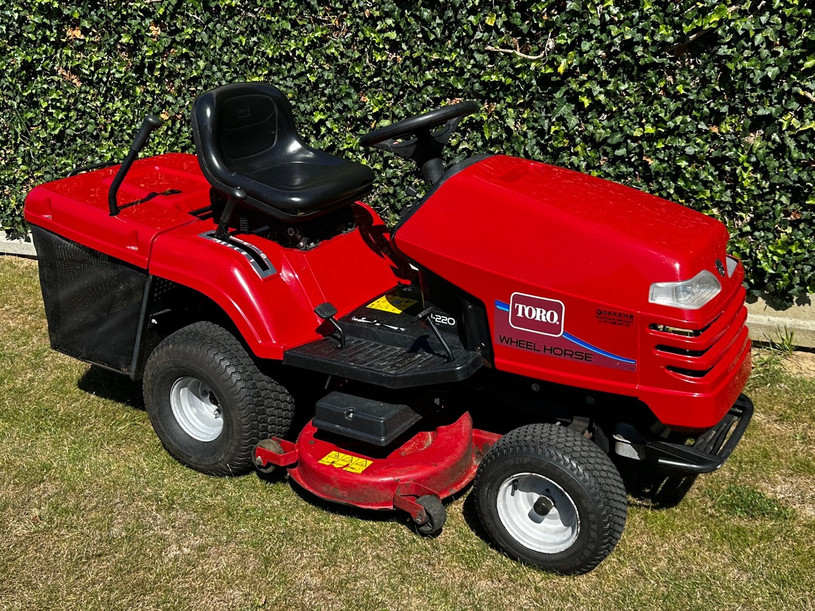 Zitmaaier met krachtige V-twin motor, Tuin en Terras, Zitmaaiers, Ophalen, Gebruikt, Elektrische starter, 90 tot 120 cm
