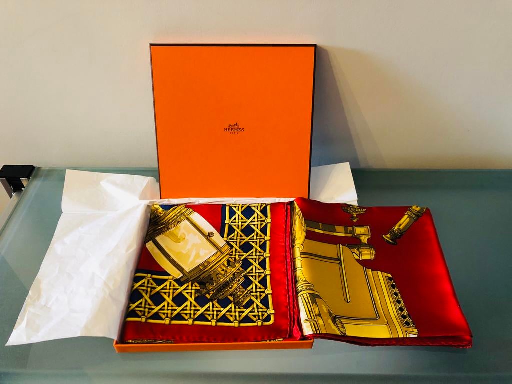 Hermès.....Carré foulard Feux de route.........., Enlèvement, Neuf