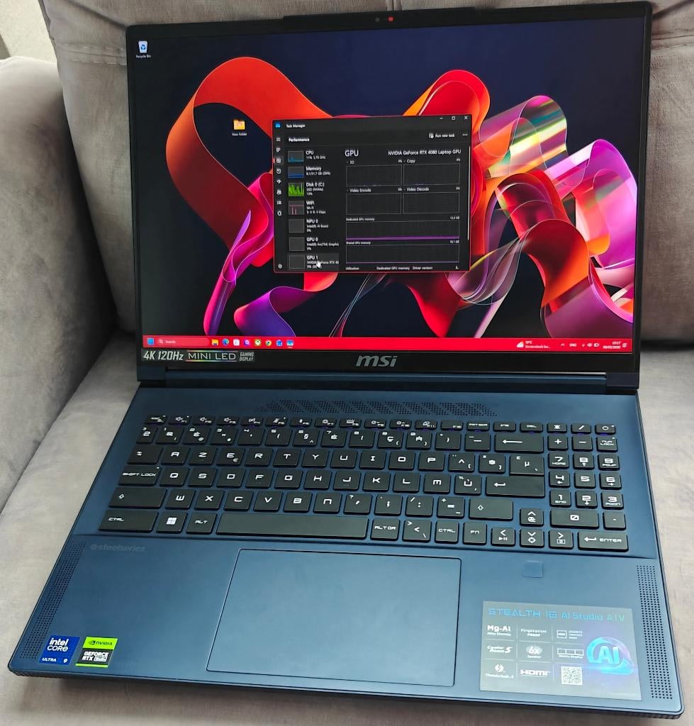 MSI Stealth 16 AI Studio RTX 4080/32GB/2TB Mini-LED 4K 120Hz, Ophalen, 32 GB, Zo goed als nieuw, 2 TB