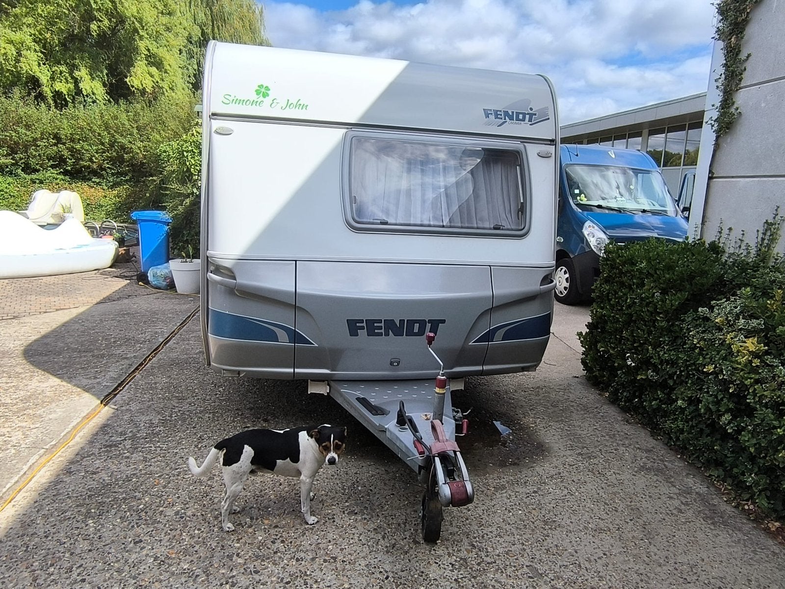 Te koop : Fendt caravan Platin 470, Caravans en Kamperen, Rondzit, Frans bed, Particulier, 1250 - 1500 kg