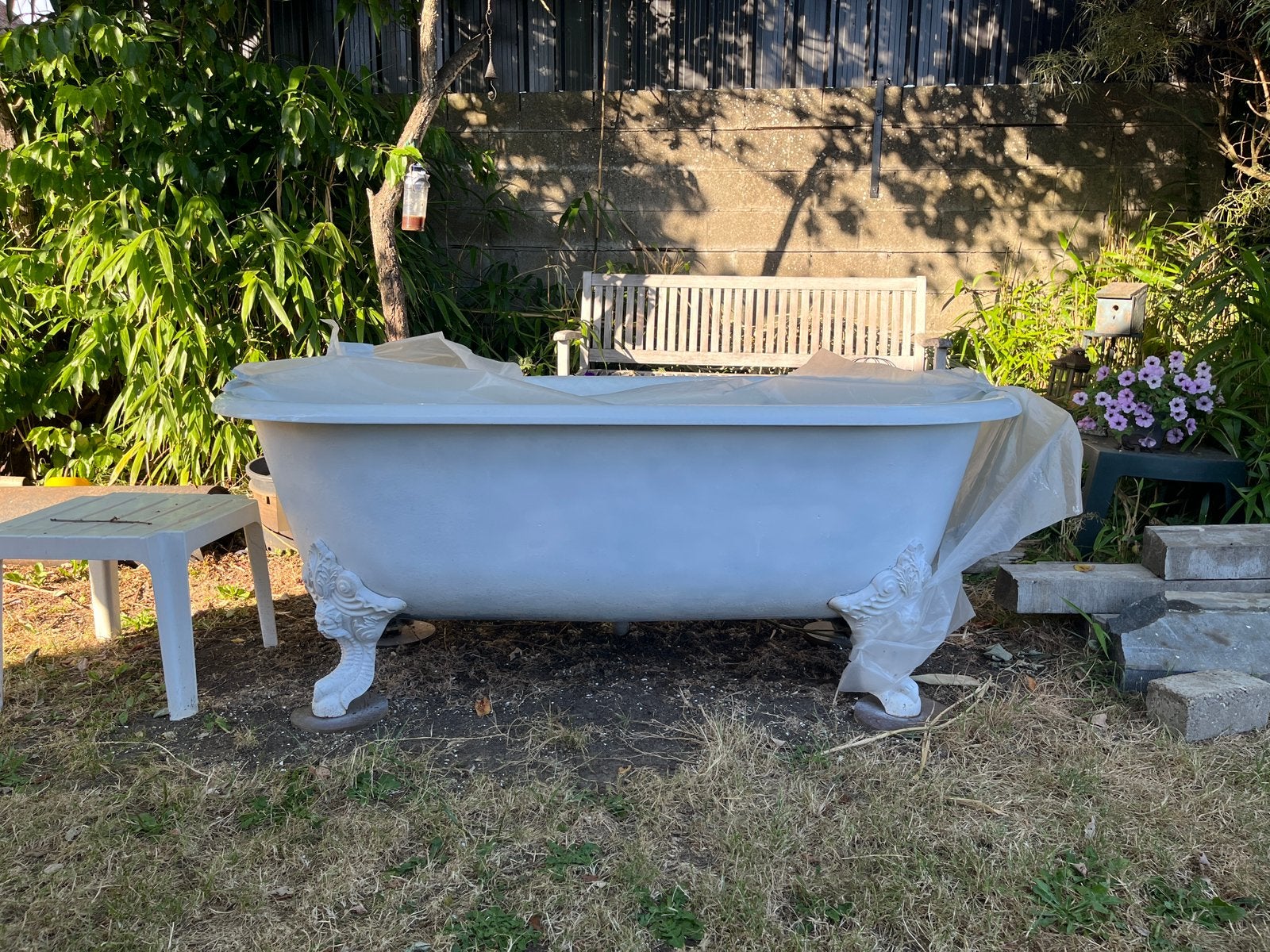 Retro vintage gietijzeren bad in goede staat, Doe-het-zelf en Bouw, Sanitair, Ophalen, Gebruikt, Bad