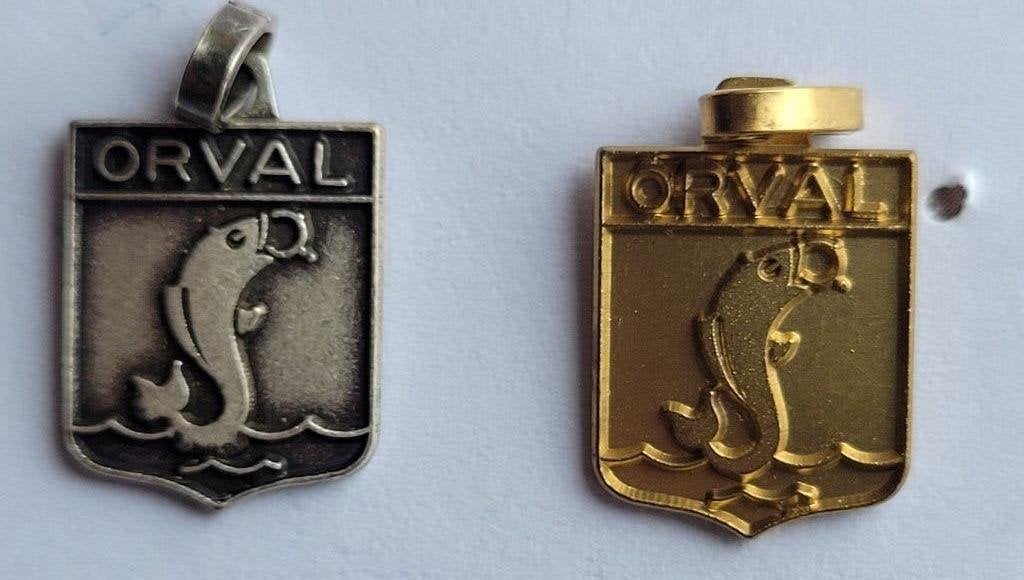 Médaillons d'Orval argenté ou doré, Enlèvement ou Envoi