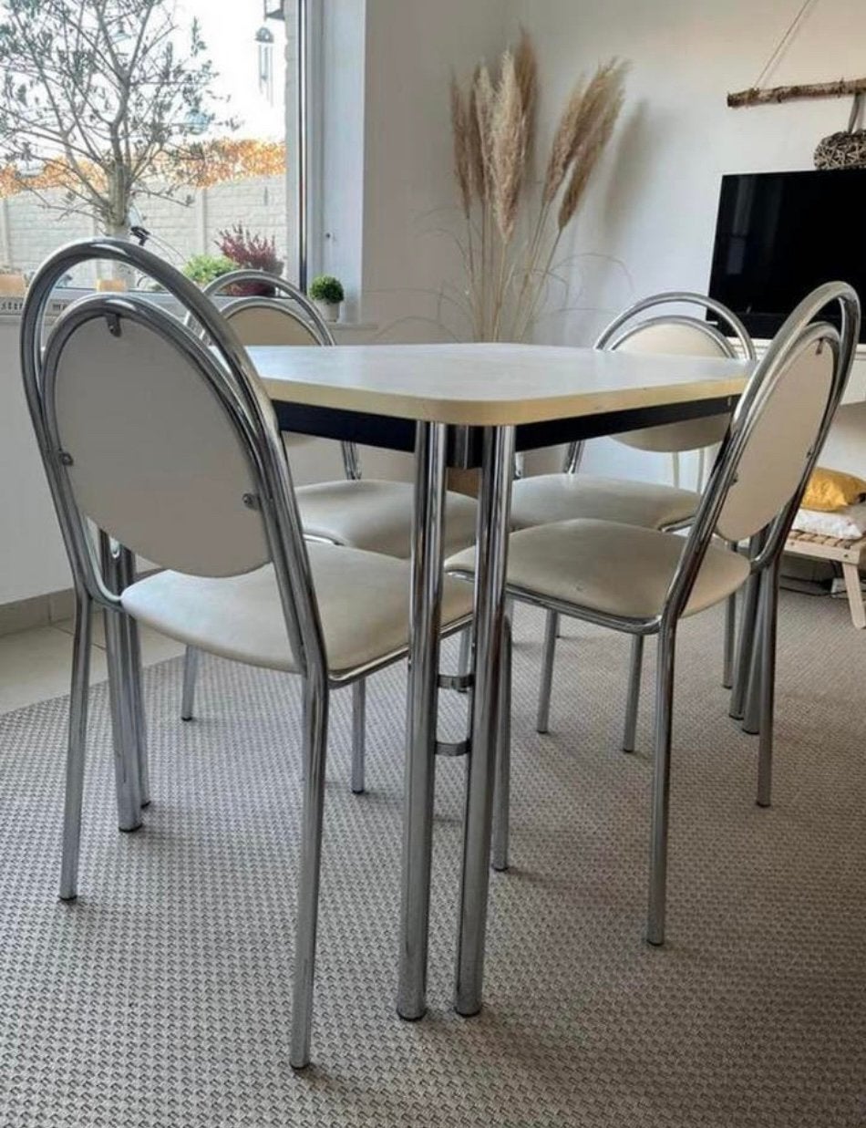 set (vintage: jaren 80 ; tafel & 4 stoelen), Ophalen, Gebruikt