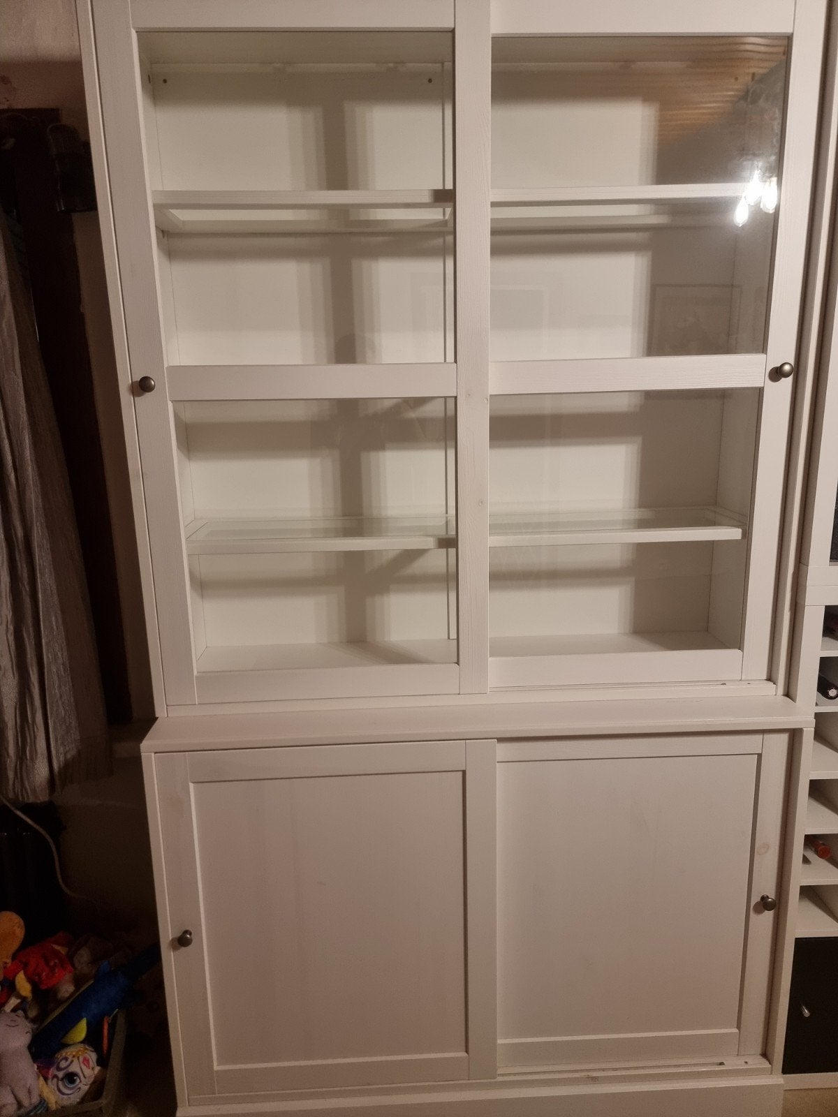 Witte vitrine kast, Huis en Inrichting, Ophalen, 100 tot 150 cm, Met lade(s), 150 tot 200 cm