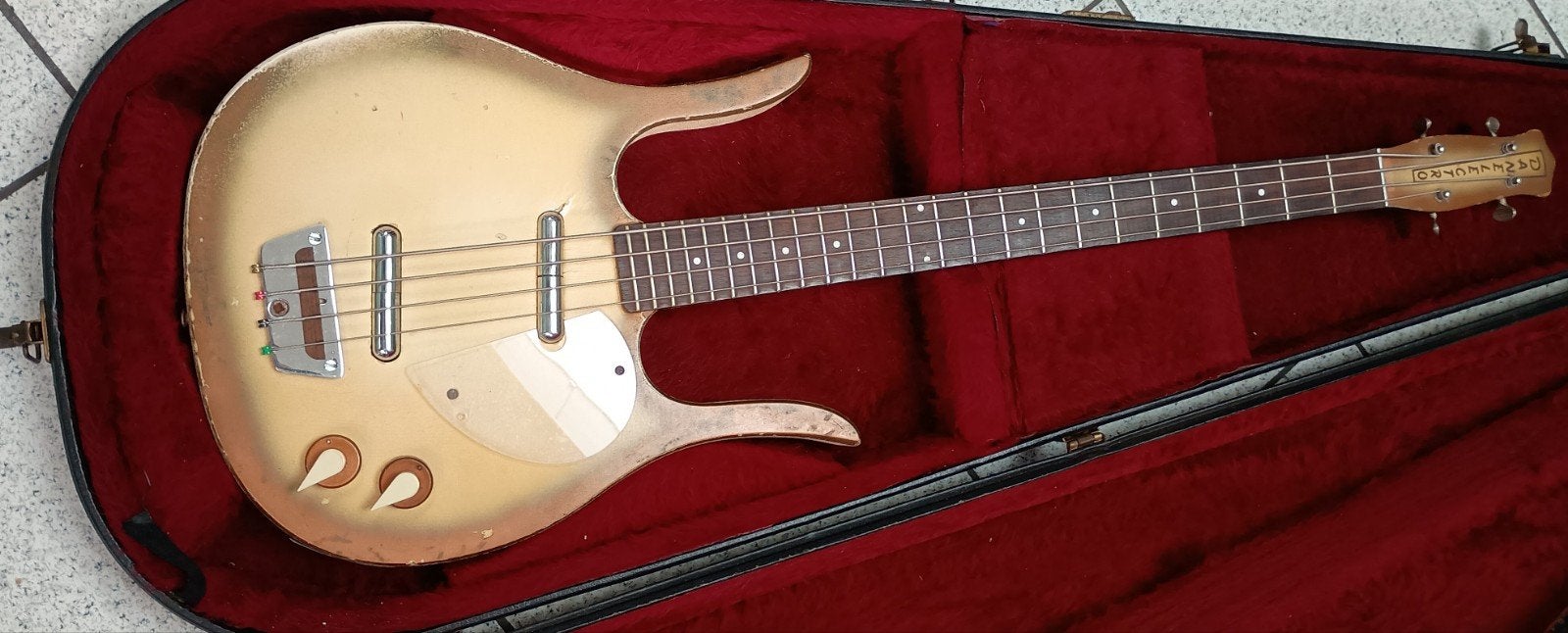 BASSES DANELECTRO ORIGINALES DES ANNÉES 60, Musique & Instruments, Enlèvement, Utilisé, Électrique
