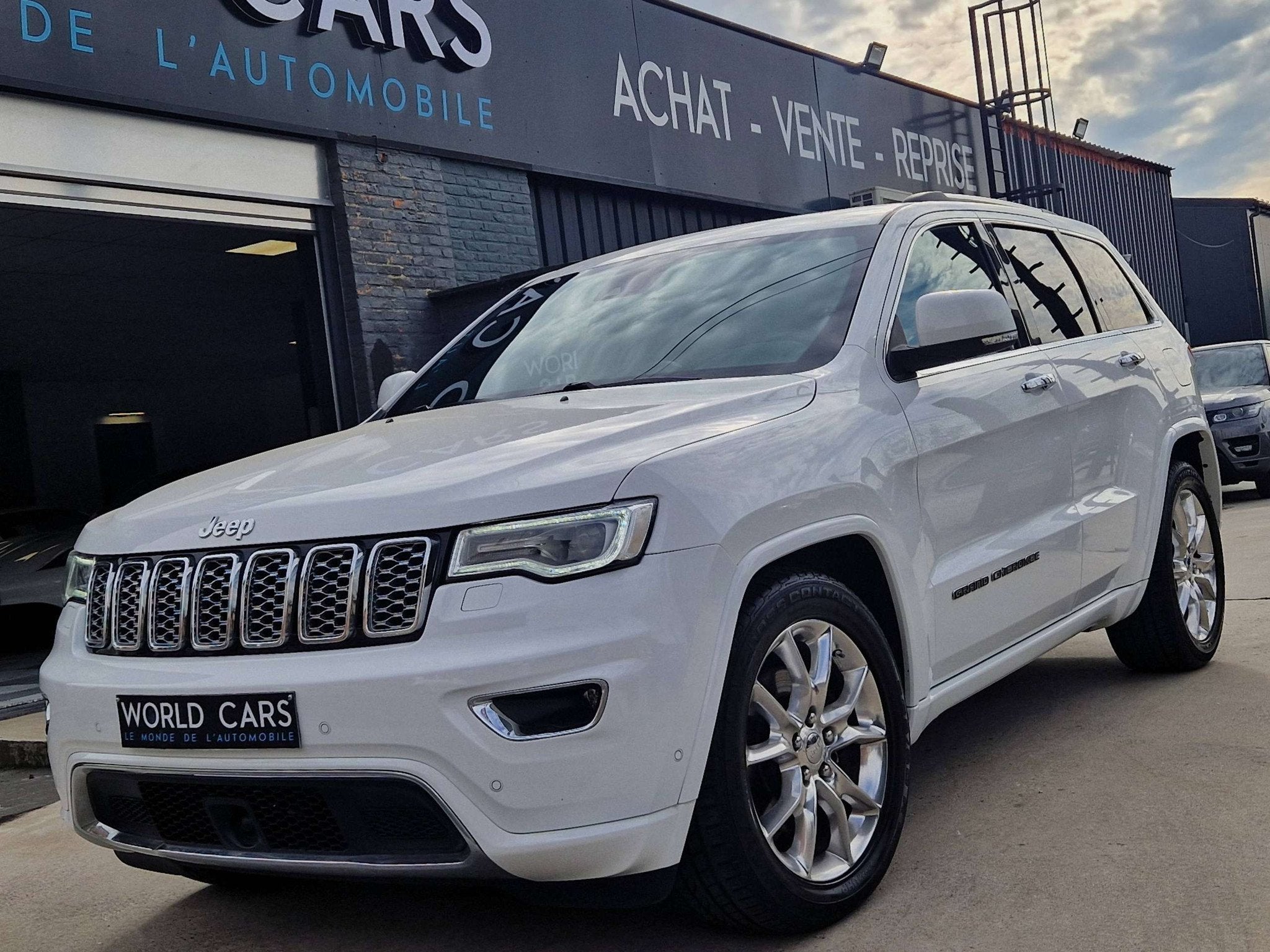 Jeep Grand Cherokee 3.0 V6 TD Overland - FACE LIFT - 250CV -, Automaat, Gebruikt, Leder, SUV of Terreinwagen