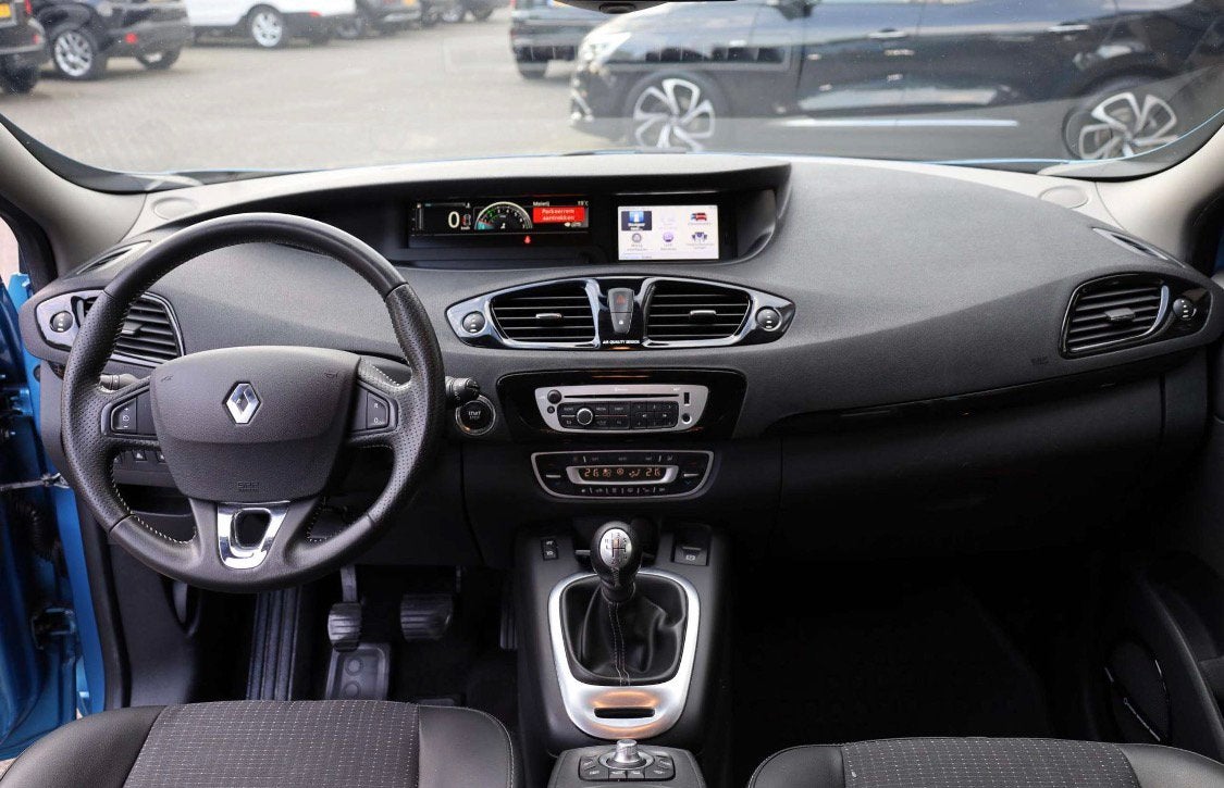 GrandScenic 7place ESSENCE 1.2essence Turbo 2015 140000km, Autos, Renault, Particulier, Mégane, Essence, Enlèvement