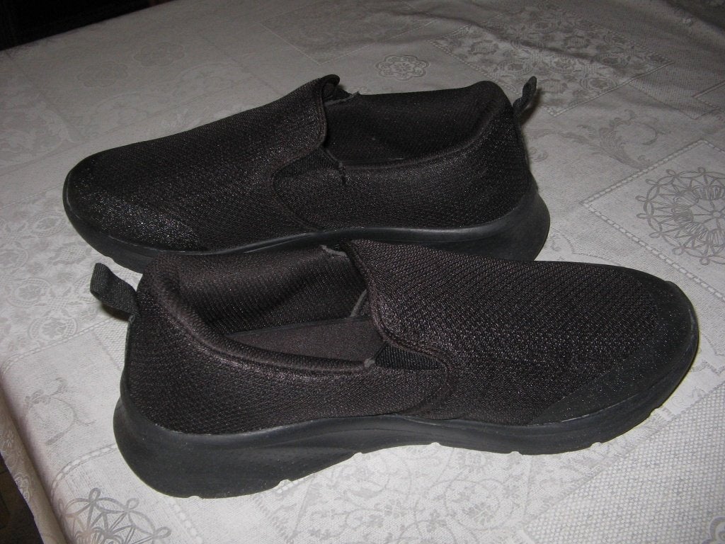 herenschoen Slazenger slip-in maat 44, Vêtements | Hommes, Chaussures, Comme neuf, Enlèvement, Baskets, Noir