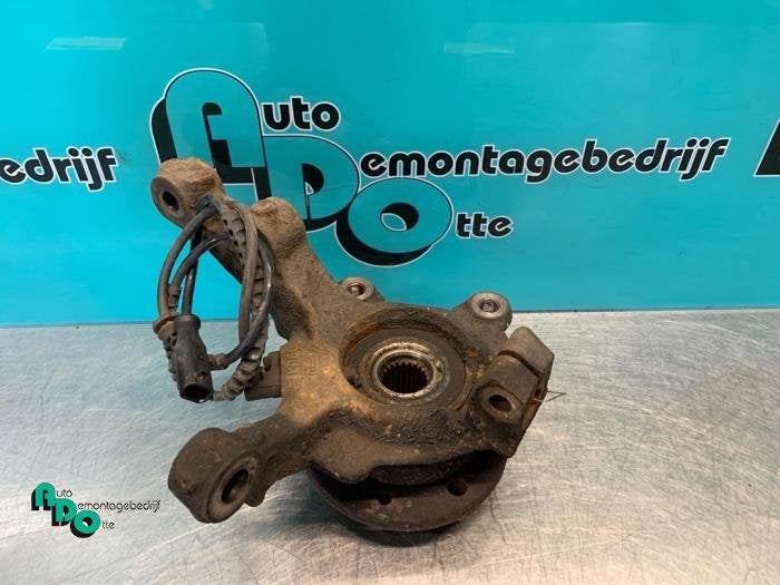 Fusee links-voor van een Renault Twingo (Twingo 07-), Gebruikt, -, Renault, -