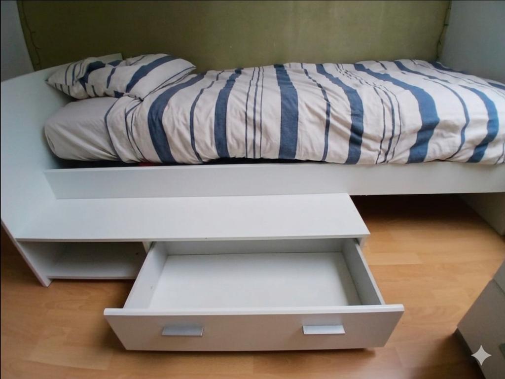 1 persoonsbed met lade en lattenbodem, Ophalen