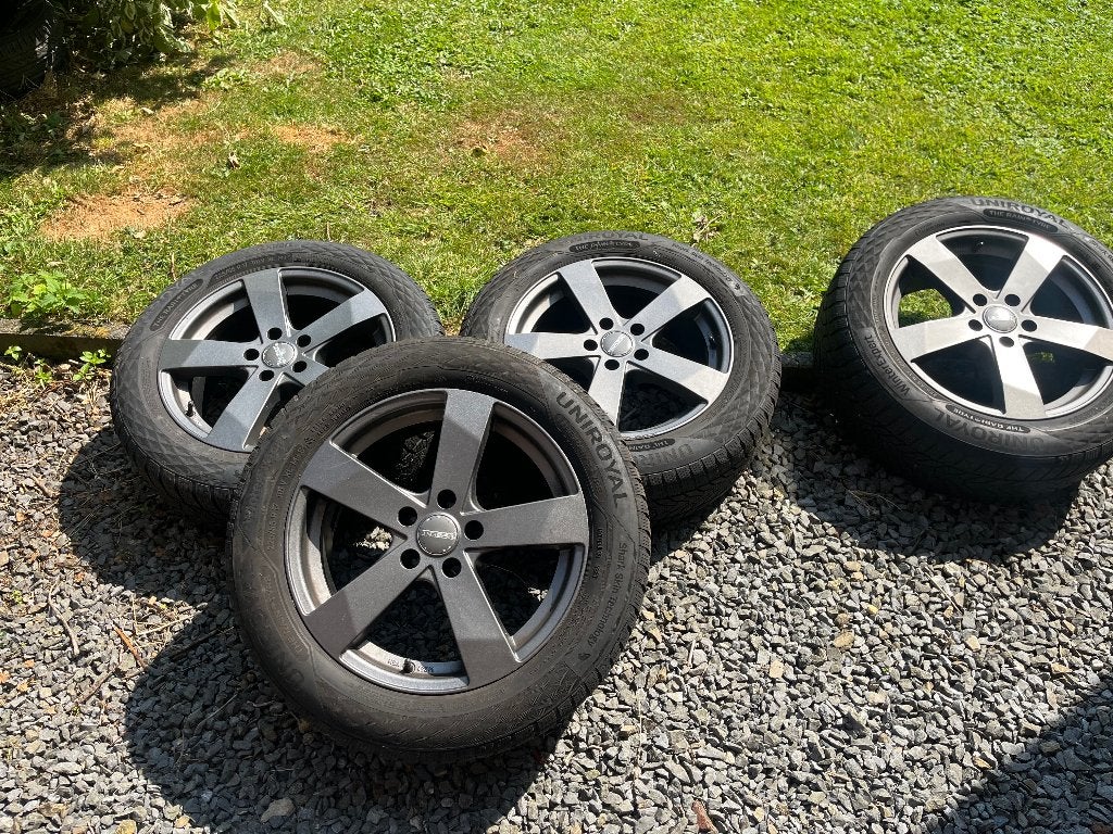Jantes alu avec pneus hivers, Ophalen, Gebruikt, 17 inch, Winterbanden