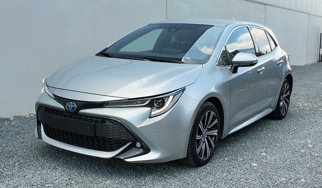Toyota Corolla 1.8 122 H DESIGN Hybrid 2023/BTW, Auto's, Bedrijf, 5 zetels, Hybride Elektrisch/Benzine, Dealer onderhouden