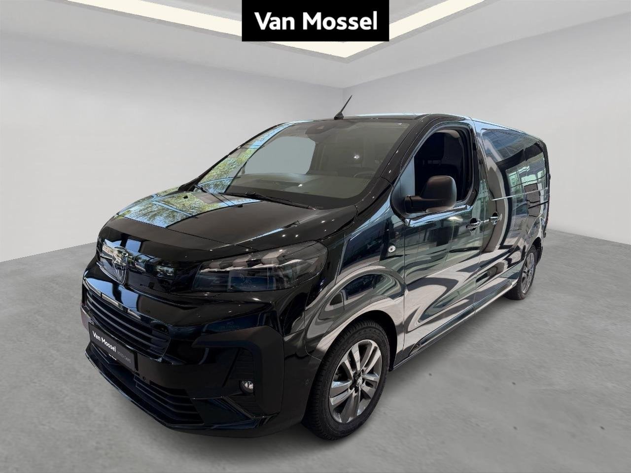 Peugeot Expert Standard L2 2.2 BlueHDi 180 EAT8, 188 g/km, Achat, 4 portes, Entreprise