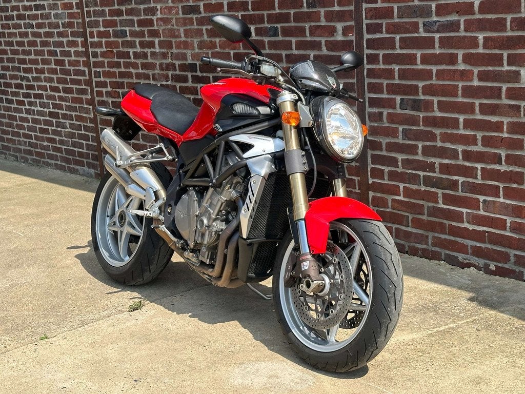 MV Agusta Brutale 910 F4 - Maar 18000km! Topper!, Auto's, Overige Auto's, Gebruikt, 909 cc, Bedrijf, Handgeschakeld