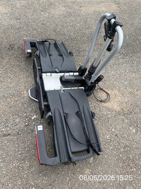 THULE FIETSENREK VOOR ELEKTRISCHE FIETSEN, Ophalen, Zo goed als nieuw, 2 fietsen, Trekhaakdrager