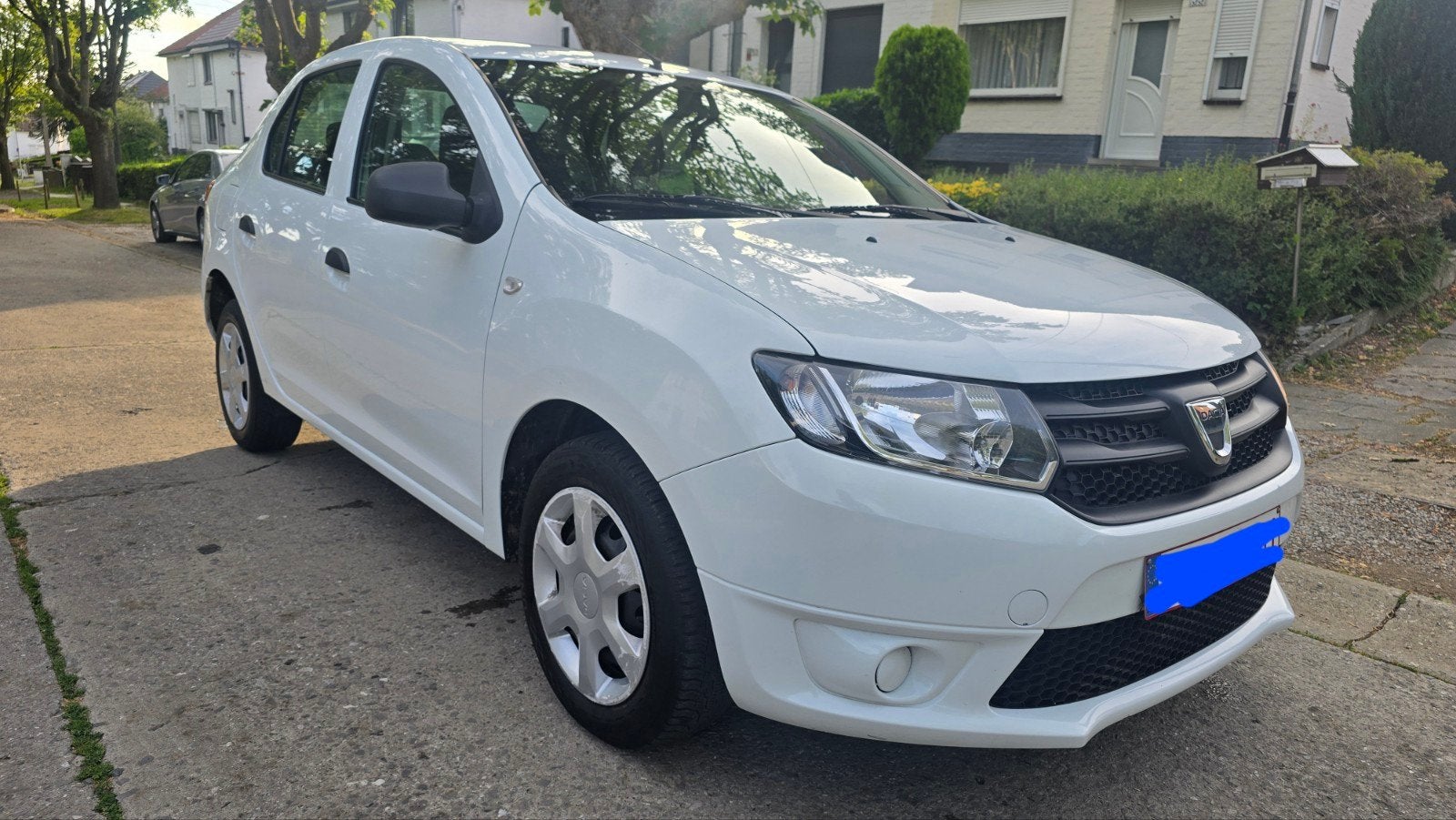 Dacia logan 1,2 essence DÉJÀ PRÊT À IMMATRICULER, Autos, Dacia, Euro 5, Achat, Logan, Particulier