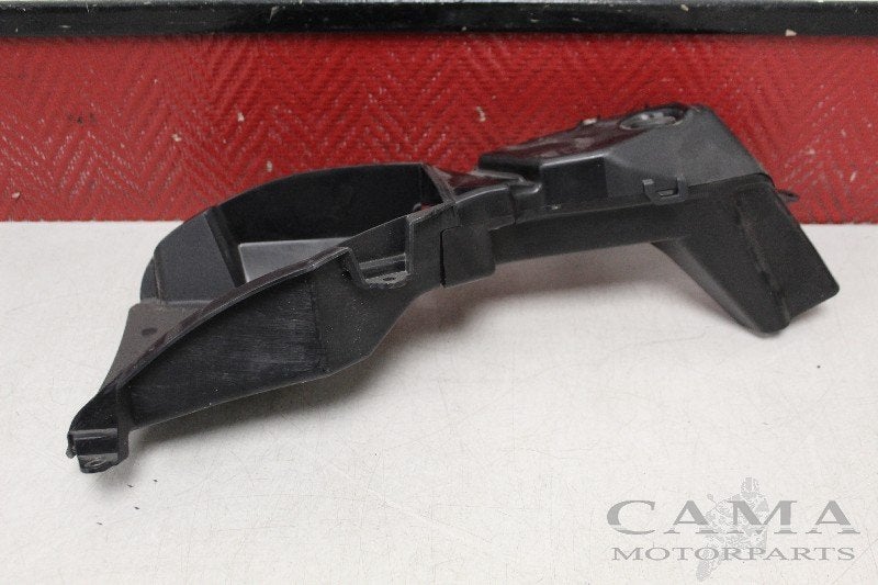 ZIJKUIPDEEL RECHTS Yamaha YZF R6 2008-2013 (YZF-R6 13S 1JS), Motoren, Dhr. S. di Majo, Gebruikt, Info@cama-motorparts.nl, P.J. Troelstraweg 8 8
3144 CX  MAASSLUIS, NL