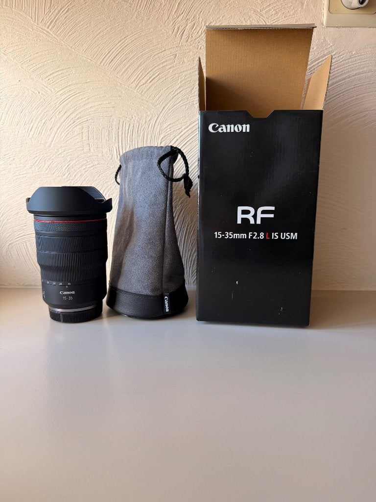 Canon RF 15-35mm F2.8L IS USM, Audio, Tv en Foto, Ophalen, Zonnekap, Canon, 35 mm