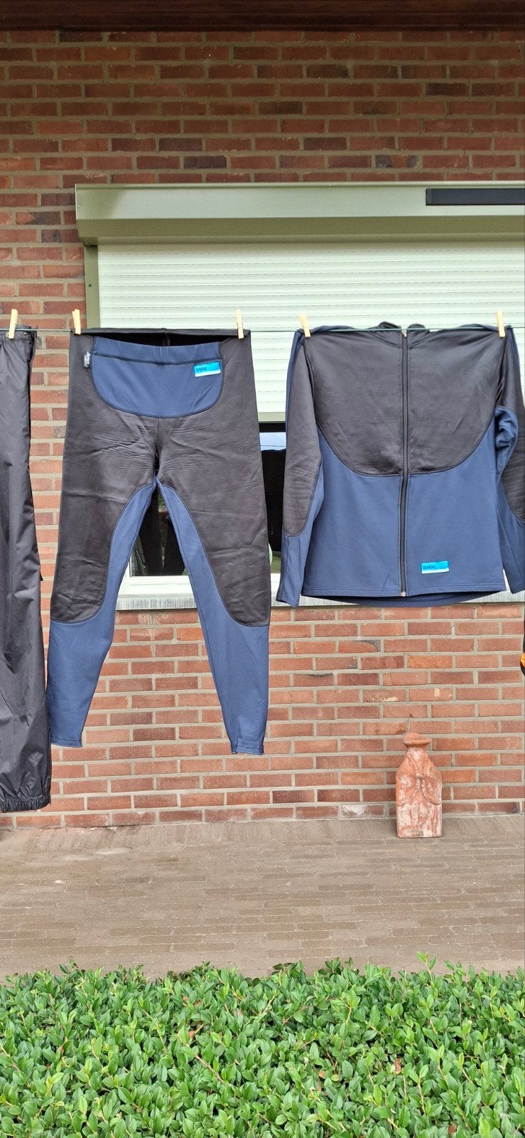 thermisch motorpak BMW M-L , motorregenbroek XL ea, Caravanes & Camping, Meubles de camping, Enlèvement