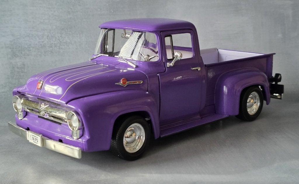 ERTL 1/18 - Ford F-100 Pickup Truck Street Rod 1956, Enlèvement ou Envoi, Comme neuf, Voiture, ERTL