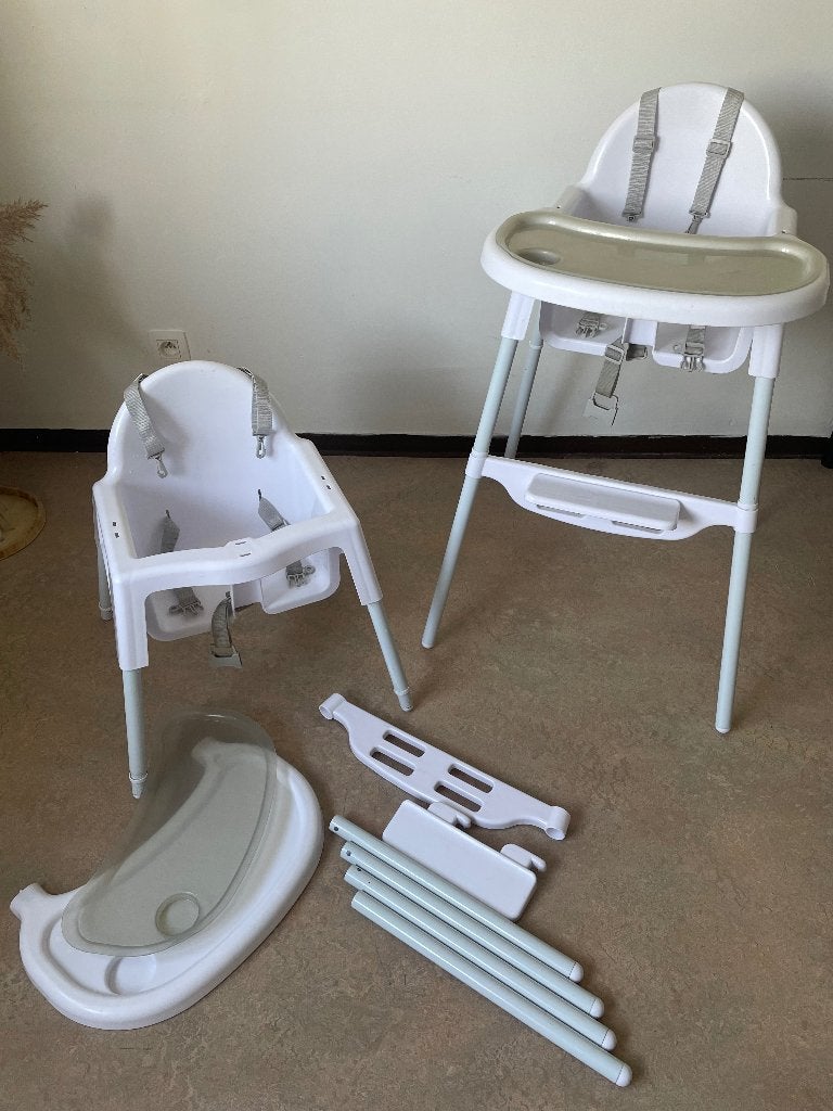 2 kinderstoelen voor de maaltijd, Kinderen en Baby's, Kinderstoelen, Gebruikt, Meegroeistoel, Aanschuifbaar, Afneembaar eetblad
