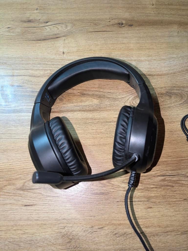 Gaming hoofdtelefoon met microfoon en RGB, Ophalen